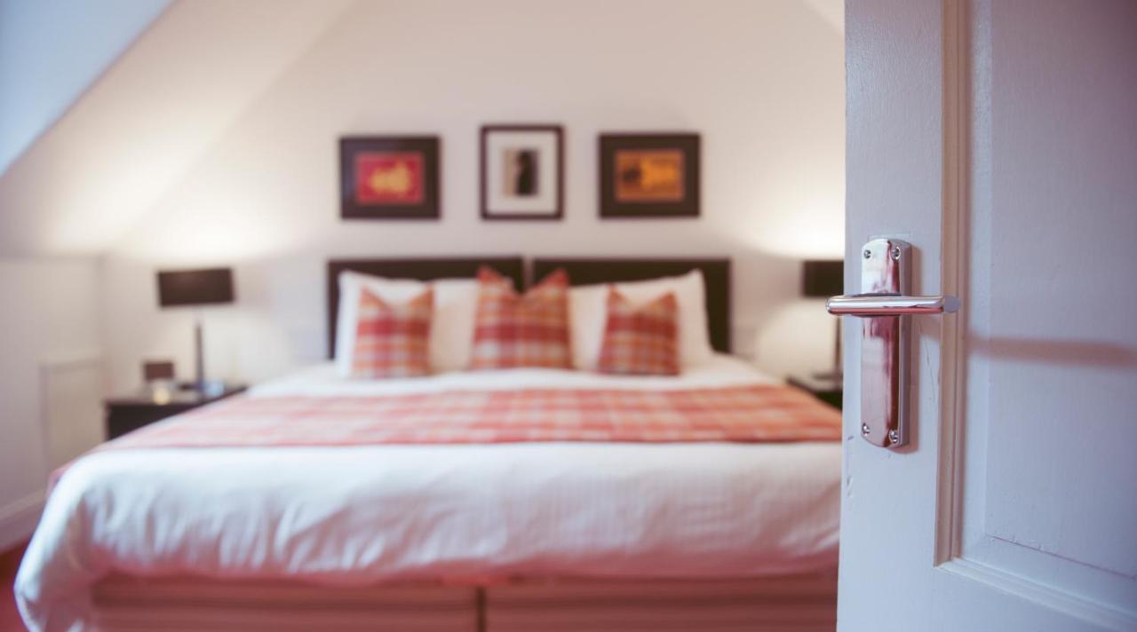 The Golden Larches Bed & Breakfast Lochearnhead Bagian luar foto